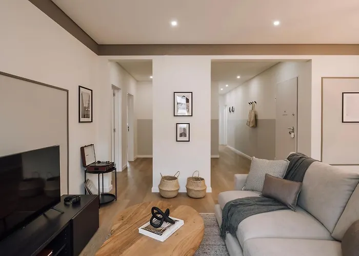 Ofir - 2 Bedrooms And Office In Alvalade *
