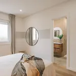 Ofir - 2 Bedrooms And Office In Alvalade Apartman Lisboa