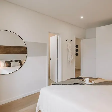 Apartman Ofir - 2 Bedrooms And Office In Alvalade *