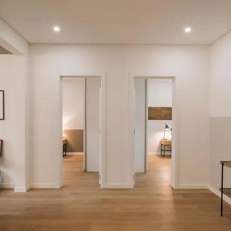 Ofir - 2 Bedrooms And Office In Alvalade Apartman