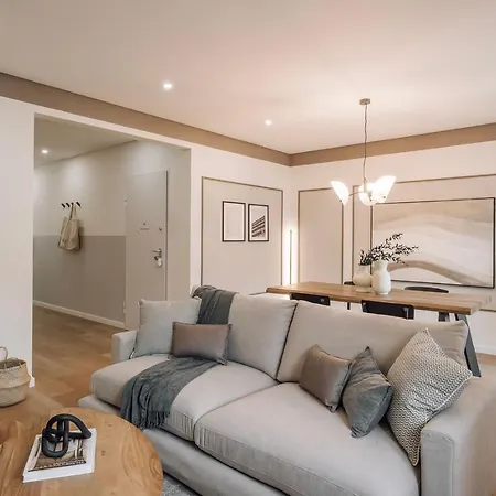 Apartman Ofir - 2 Bedrooms And Office In Alvalade Lisboa